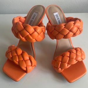 STEVE MADDEN KENLEY HEELS